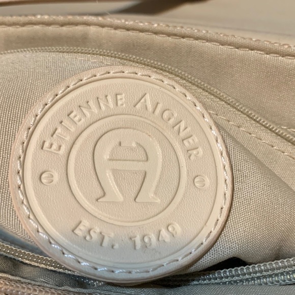 Etienne Aigner - Vintage - Tan and Beige- Jute Brass and Leather Shoulder Bag - Picture 12 of 12